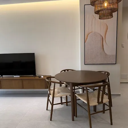 Hora Luxury At 'rana E Hedhun' Shëngjin